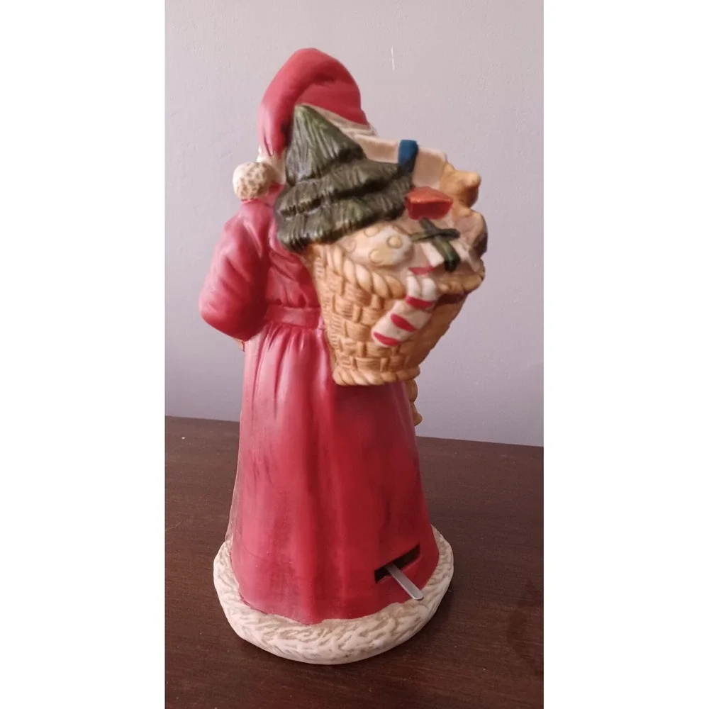 Vtg Musical St. Nicholas Santa wind up figurine Christmas. Rare. Doesn't work